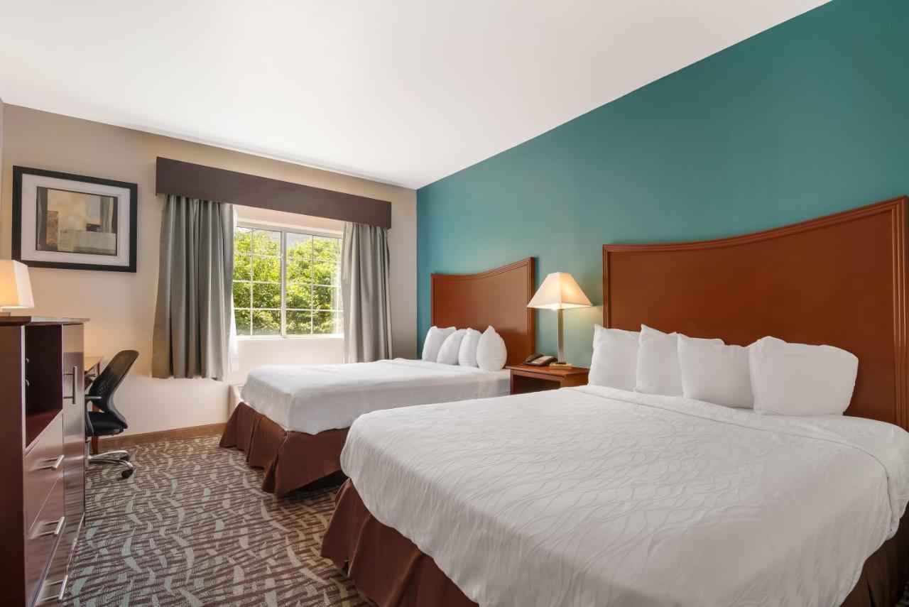 Surestay Plus Hotel By Best Western Topeka Exteriör bild
