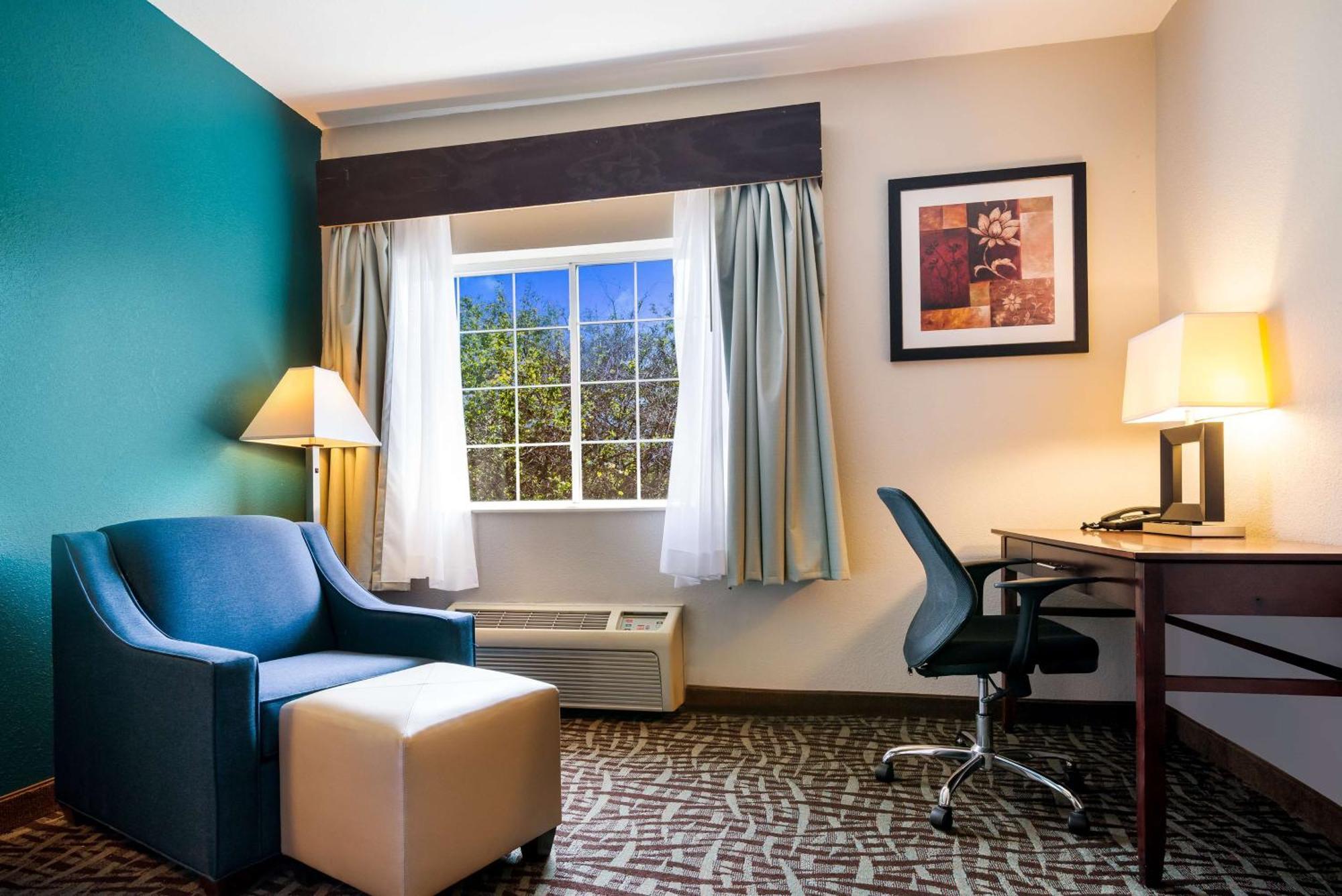 Surestay Plus Hotel By Best Western Topeka Exteriör bild