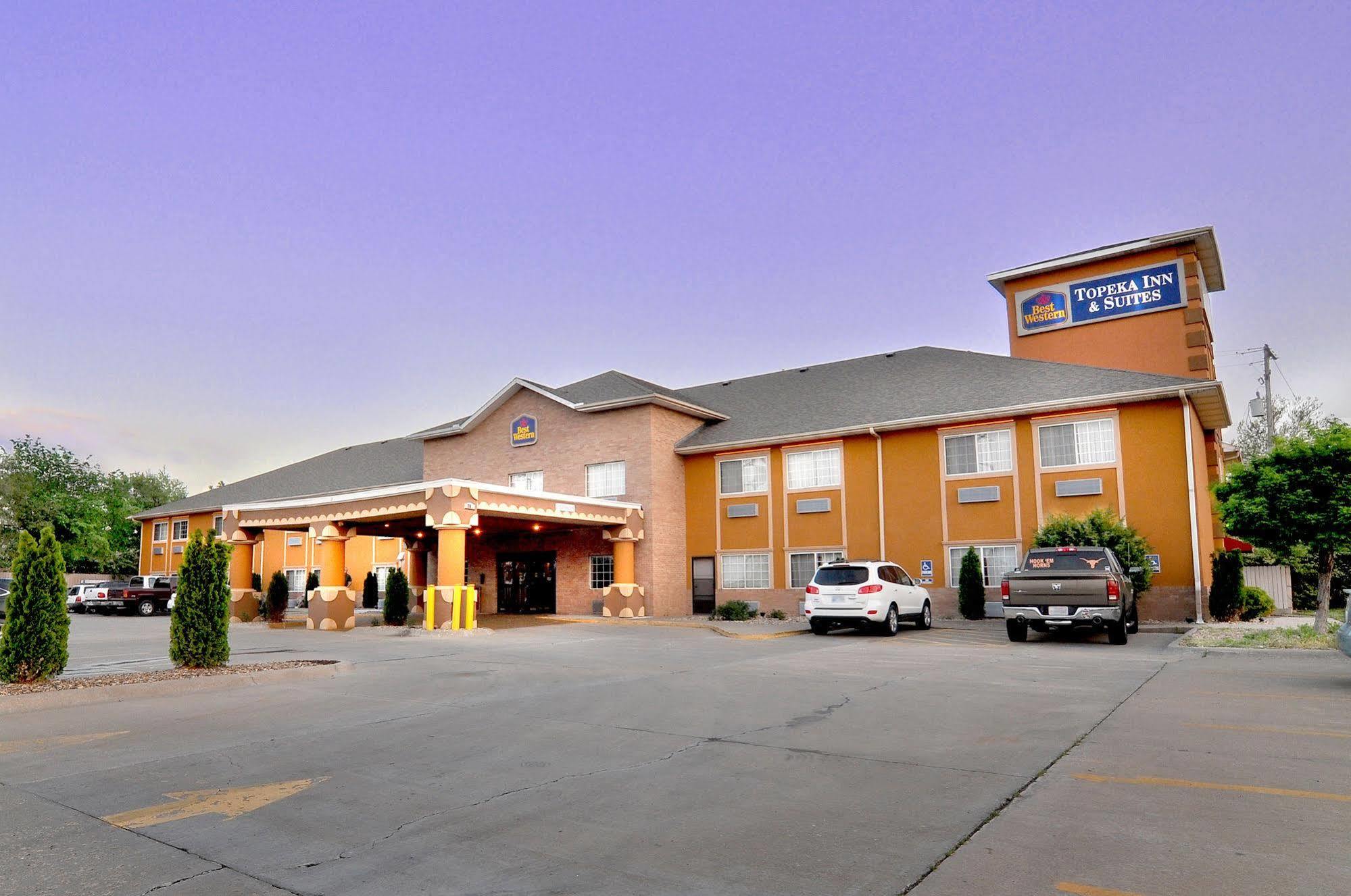 Surestay Plus Hotel By Best Western Topeka Exteriör bild